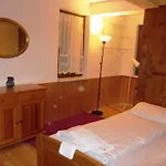 Margret Im Haus Sonnleitn *