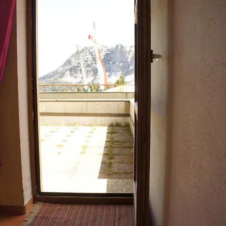 Margret Im Haus Sonnleitn *